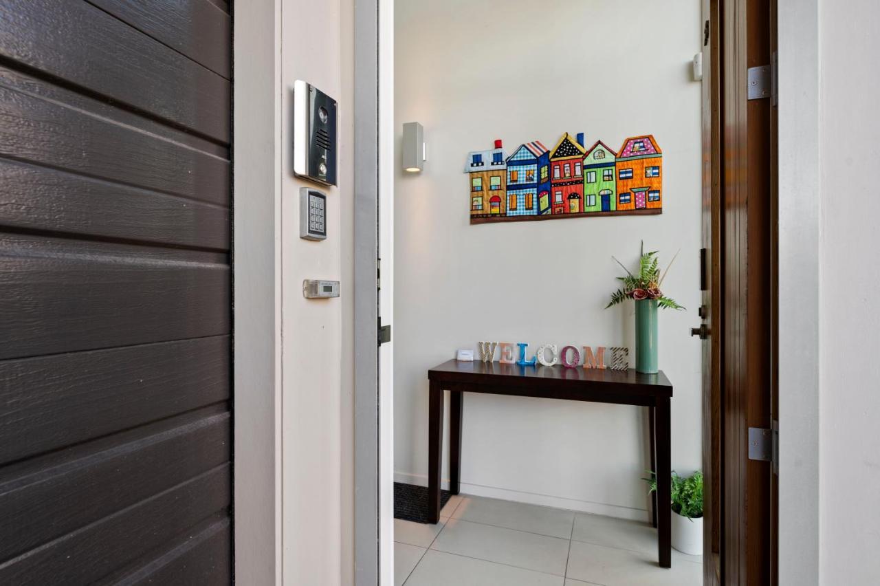 Marina View Apartment - Taupo Bagian luar foto