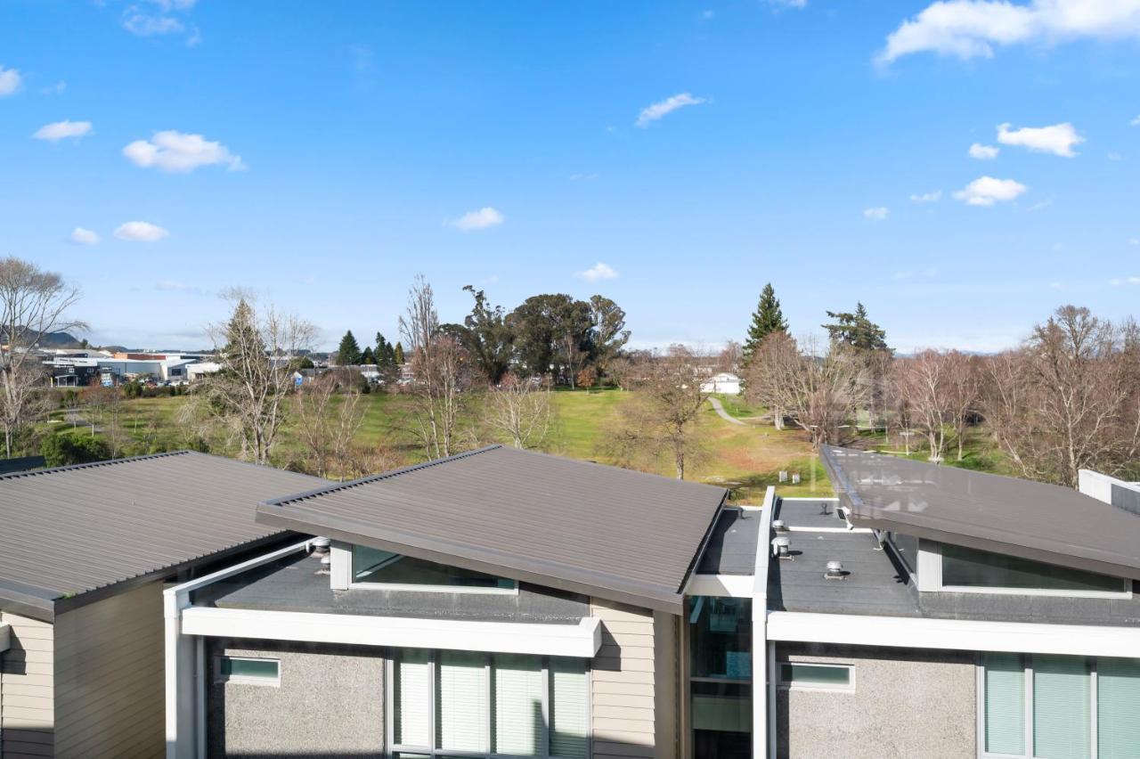 Marina View Apartment - Taupo Bagian luar foto